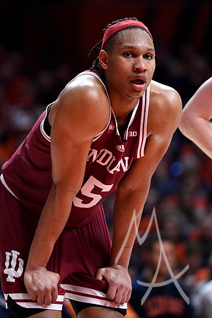 COLLEGE BASKETBALL: JAN 27 Indiana at Illinois