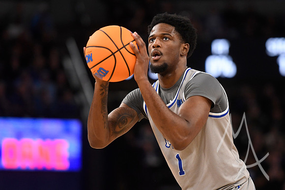 COLLEGE BASKETBALL: FEB 03 Drake at Indiana State