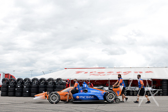 AUTO: AUG 28 IndyCar Series - Bommarito Automotive Group 500 Presented by Axalta and Valvoline Practice
