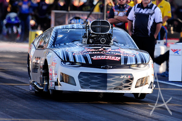 AUTO: SEP 27 NHRA Mellow Yellow Drag Racing Series - AAA Midwest Nationals