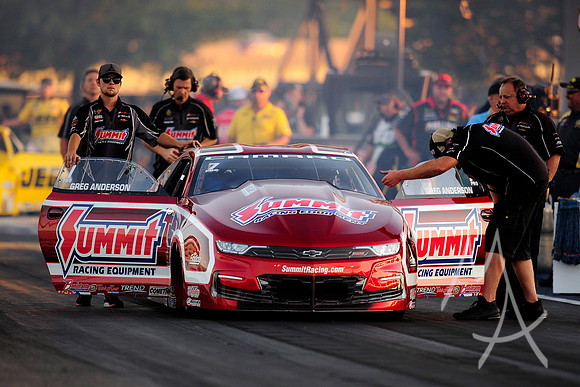 AUTO: SEP 27 NHRA Mellow Yellow Drag Racing Series - AAA Midwest Nationals