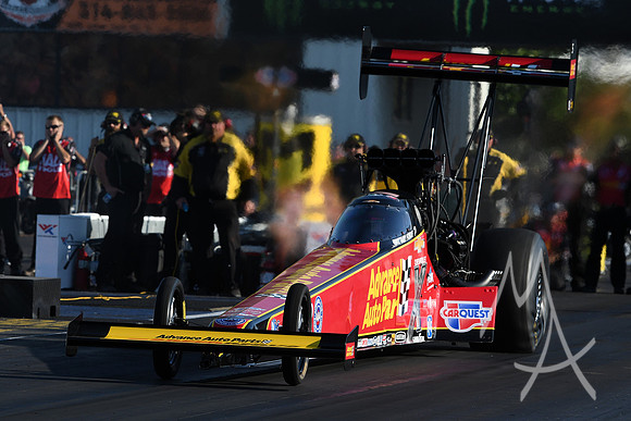 AUTO: SEP 27 NHRA Mellow Yellow Drag Racing Series - AAA Midwest Nationals