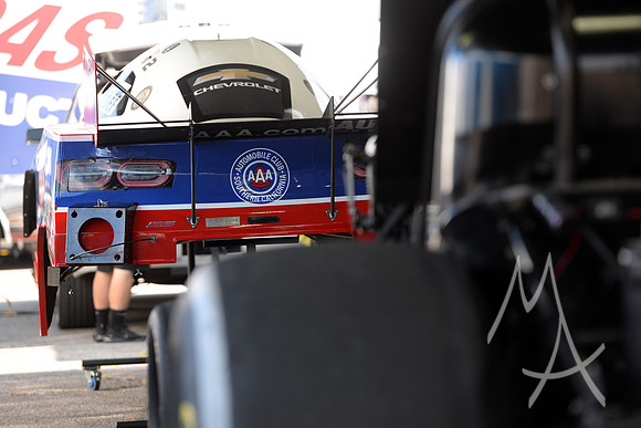 AUTO: SEP 27 NHRA Mellow Yellow Drag Racing Series - AAA Midwest Nationals