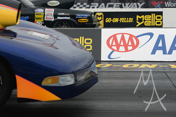 AUTO: SEP 28 NHRA Mellow Yellow Drag Racing Series - AAA Midwest Nationals