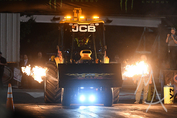 AUTO: SEP 27 NHRA Mellow Yellow Drag Racing Series - AAA Midwest Nationals