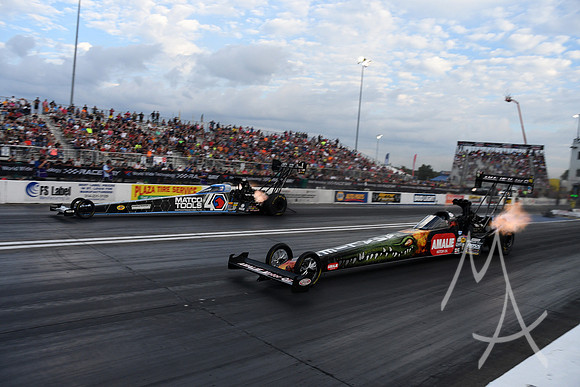 AUTO: SEP 28 NHRA Mellow Yellow Drag Racing Series - AAA Midwest Nationals