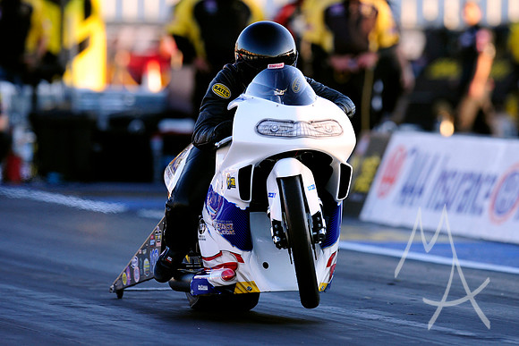 AUTO: SEP 27 NHRA Mellow Yellow Drag Racing Series - AAA Midwest Nationals