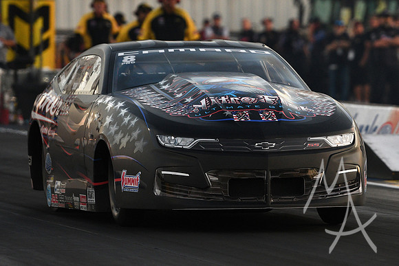 AUTO: SEP 27 NHRA Mellow Yellow Drag Racing Series - AAA Midwest Nationals
