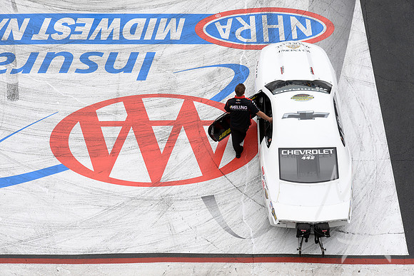 AUTO: SEP 28 NHRA Mellow Yellow Drag Racing Series - AAA Midwest Nationals