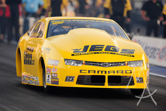 AUTO: SEP 27 NHRA Mellow Yellow Drag Racing Series - AAA Midwest Nationals