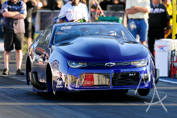 AUTO: SEP 27 NHRA Mellow Yellow Drag Racing Series - AAA Midwest Nationals
