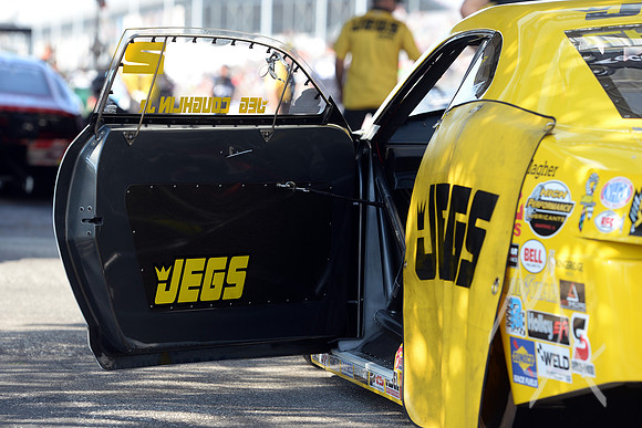 AUTO: SEP 27 NHRA Mellow Yellow Drag Racing Series - AAA Midwest Nationals