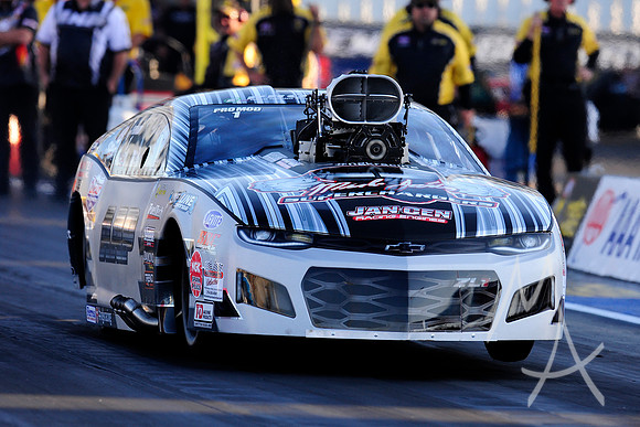 AUTO: SEP 27 NHRA Mellow Yellow Drag Racing Series - AAA Midwest Nationals