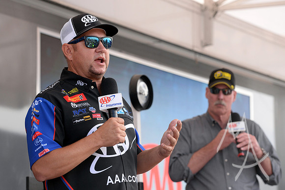 AUTO: SEP 28 NHRA Mellow Yellow Drag Racing Series - AAA Midwest Nationals
