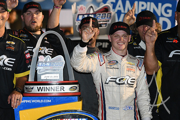 AUTO: JUN 23 NASCAR Camping World Truck Series - Eaton 200 presented by CK Power