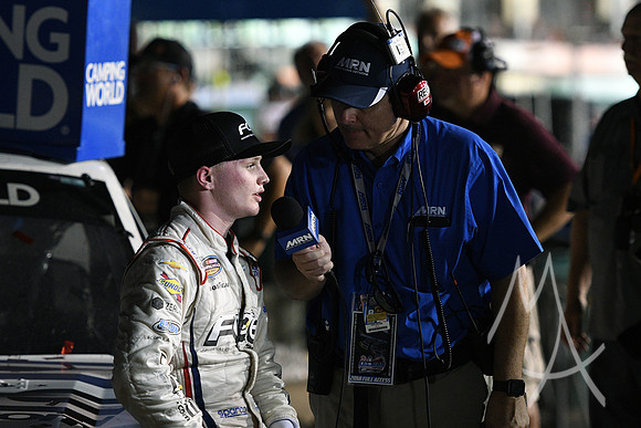 AUTO: JUN 23 NASCAR Camping World Truck Series - Eaton 200 presented by CK Power
