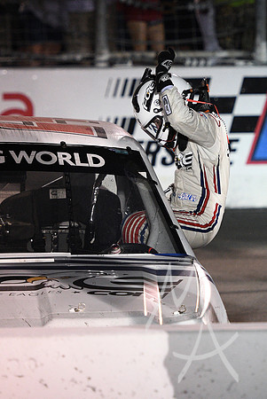 AUTO: JUN 23 NASCAR Camping World Truck Series - Eaton 200 presented by CK Power
