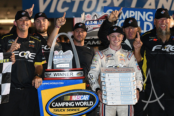AUTO: JUN 23 NASCAR Camping World Truck Series - Eaton 200 presented by CK Power