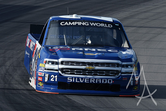 AUTO: JUN 22 NASCAR Camping World Truck Series - Eaton 200 presented by CK Power