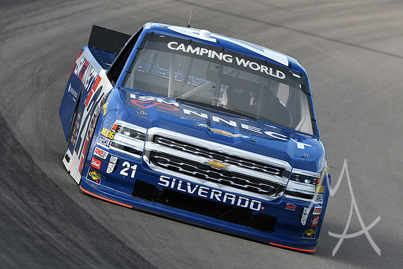 AUTO: JUN 22 NASCAR Camping World Truck Series - Eaton 200 presented by CK Power