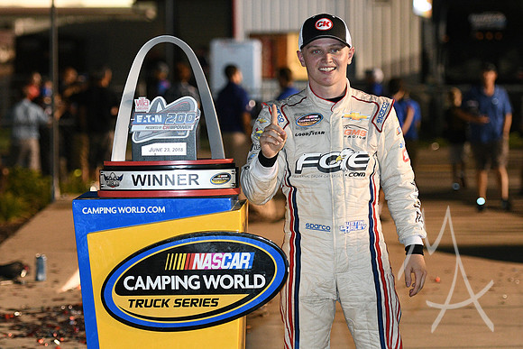 AUTO: JUN 23 NASCAR Camping World Truck Series - Eaton 200 presented by CK Power