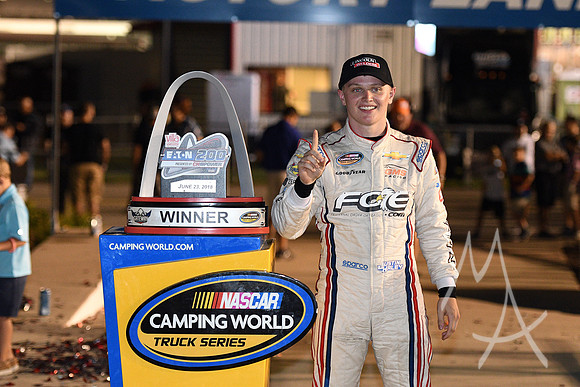 AUTO: JUN 23 NASCAR Camping World Truck Series - Eaton 200 presented by CK Power