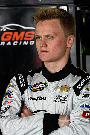 AUTO: JUN 22 NASCAR Camping World Truck Series - Eaton 200 presented by CK Power