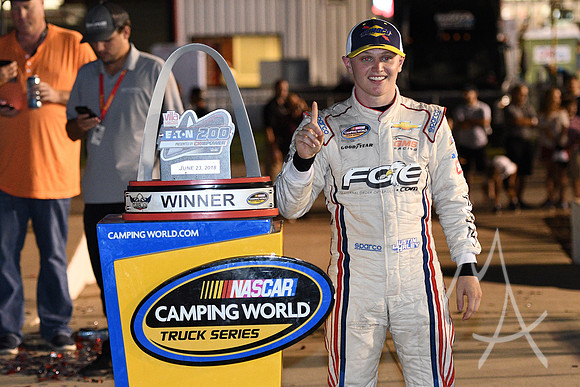 AUTO: JUN 23 NASCAR Camping World Truck Series - Eaton 200 presented by CK Power