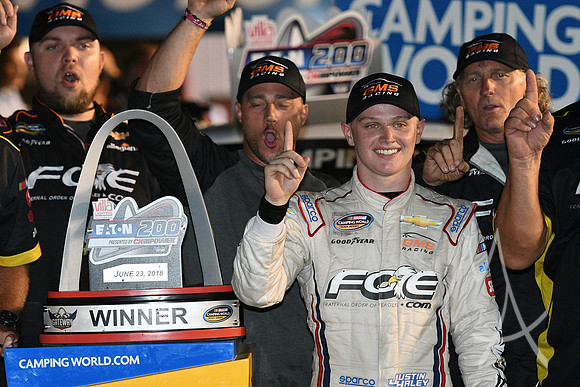 AUTO: JUN 23 NASCAR Camping World Truck Series - Eaton 200 presented by CK Power