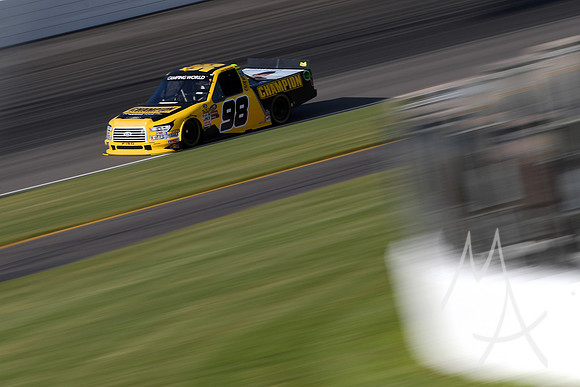 AUTO: JUN 22 NASCAR Camping World Truck Series - Eaton 200 presented by CK Power
