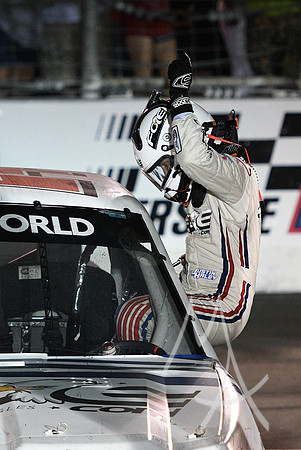 AUTO: JUN 23 NASCAR Camping World Truck Series - Eaton 200 presented by CK Power