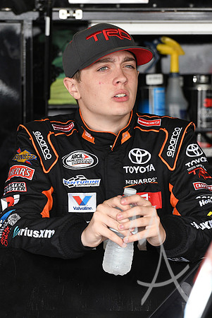 AUTO: JUN 22 NASCAR Camping World Truck Series - Eaton 200 presented by CK Power
