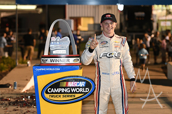 AUTO: JUN 23 NASCAR Camping World Truck Series - Eaton 200 presented by CK Power