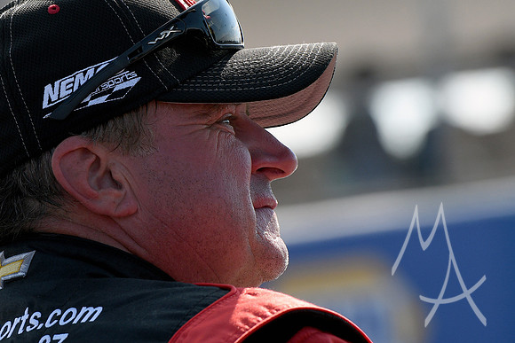 AUTO: JUN 23 NASCAR Camping World Truck Series - Eaton 200 presented by CK Power