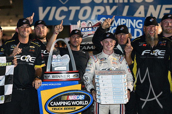 AUTO: JUN 23 NASCAR Camping World Truck Series - Eaton 200 presented by CK Power
