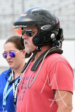 AUTO: JUN 23 NASCAR Camping World Truck Series - Eaton 200 presented by CK Power