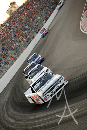 AUTO: JUN 23 NASCAR Camping World Truck Series - Eaton 200 presented by CK Power