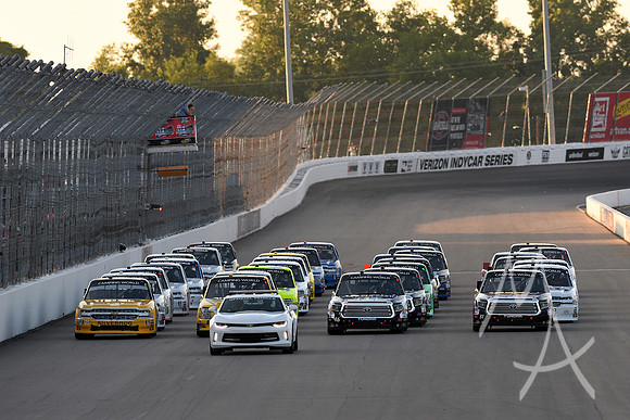 AUTO: JUN 23 NASCAR Camping World Truck Series - Eaton 200 presented by CK Power