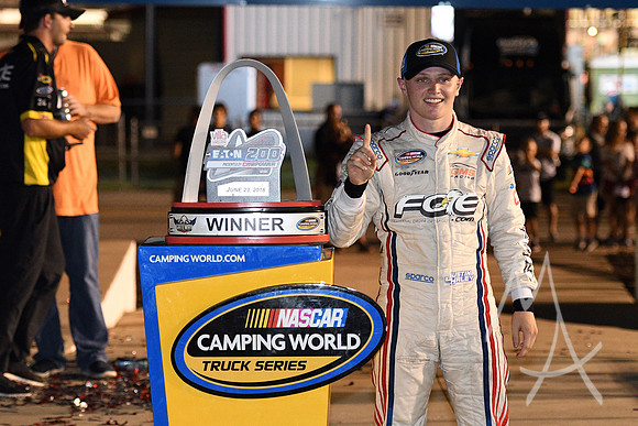 AUTO: JUN 23 NASCAR Camping World Truck Series - Eaton 200 presented by CK Power