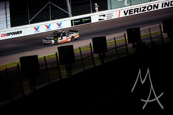 AUTO: JUN 23 NASCAR Camping World Truck Series - Eaton 200 presented by CK Power