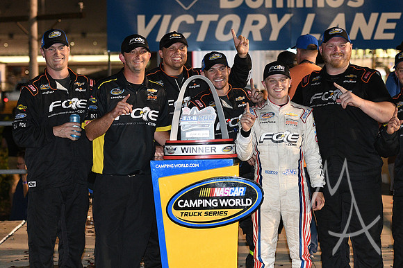 AUTO: JUN 23 NASCAR Camping World Truck Series - Eaton 200 presented by CK Power