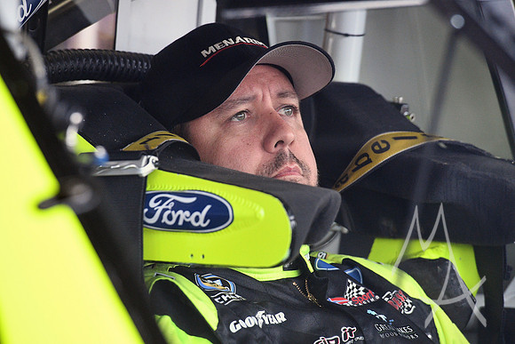 AUTO: JUN 22 NASCAR Camping World Truck Series - Eaton 200 presented by CK Power