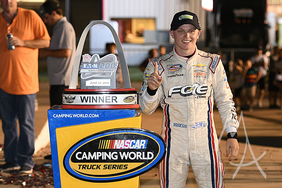 AUTO: JUN 23 NASCAR Camping World Truck Series - Eaton 200 presented by CK Power
