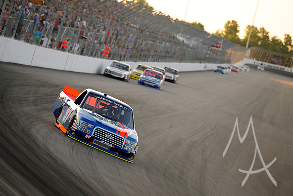 AUTO: JUN 23 NASCAR Camping World Truck Series - Eaton 200 presented by CK Power