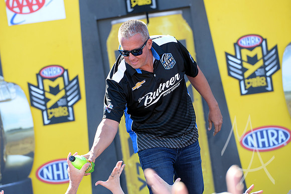 AUTO: SEP 23 NHRA - AAA Insurance Midwest Nationals