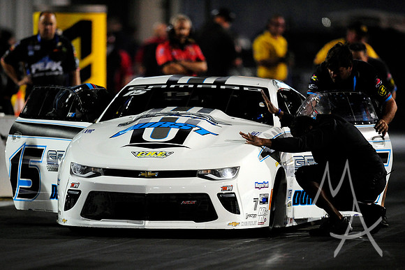 AUTO: SEP 21 NHRA - AAA Insurance Midwest Nationals