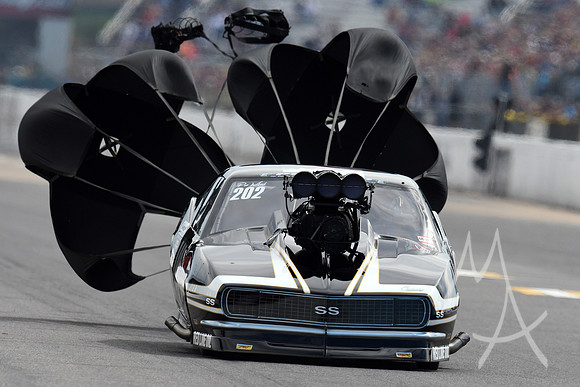 AUTO: SEP 22 NHRA - AAA Insurance Midwest Nationals