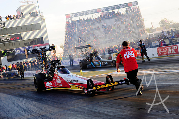 AUTO: SEP 22 NHRA - AAA Insurance Midwest Nationals