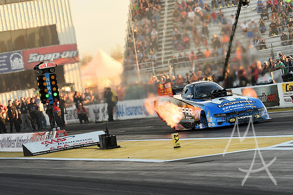 AUTO: SEP 22 NHRA - AAA Insurance Midwest Nationals
