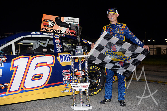 AUTO: AUG 24 K & N Pro Series - Bommarito Automotive Group 500 presented by Valvoline & Axalta